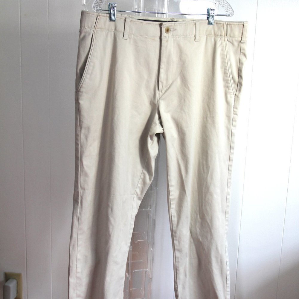 Haggar In Motion Khaki Pants